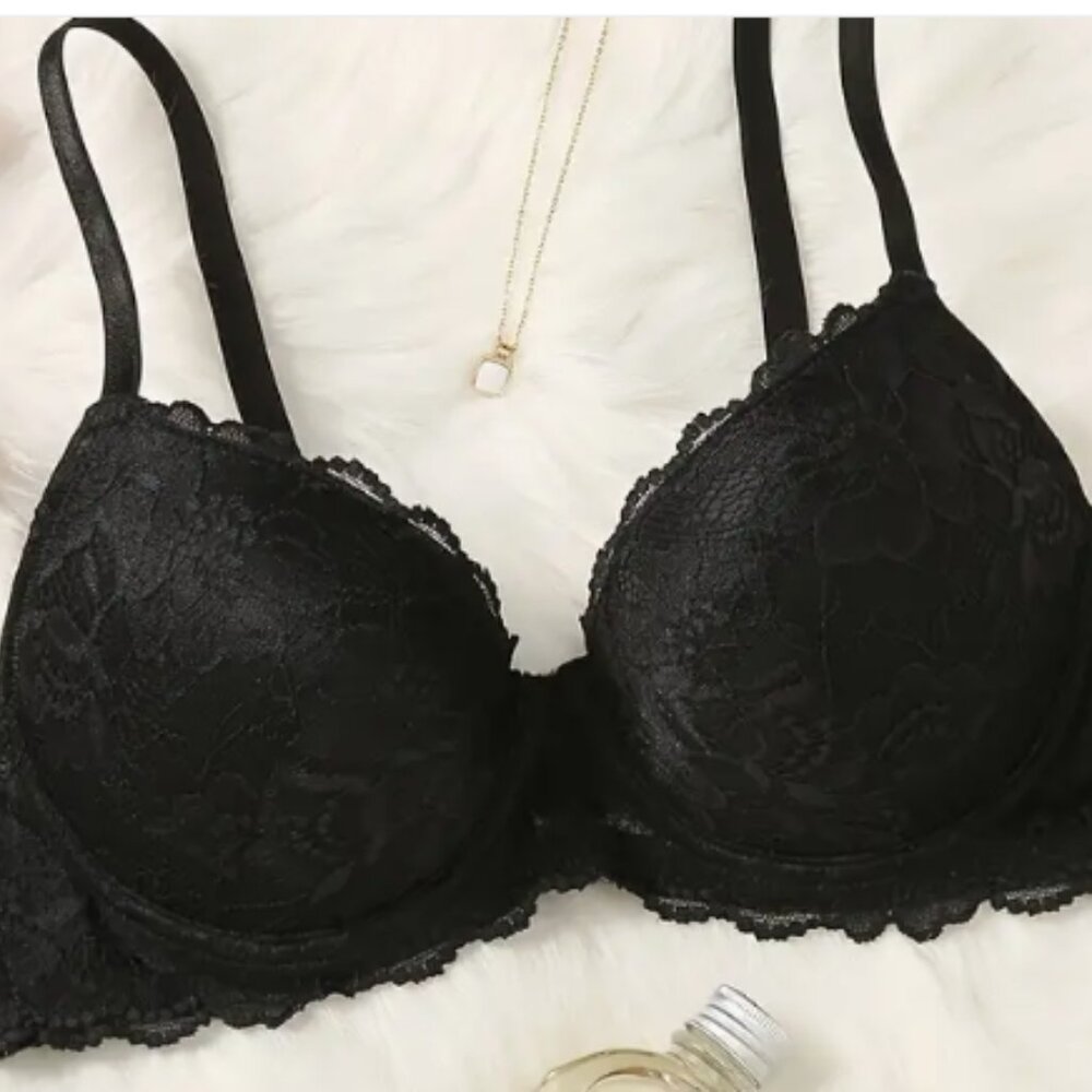 Bra - Picture 2 of 4